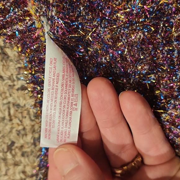 NWT No Boundaries Girl's Feather Yarn Pullover Size M Color Plum/Sparkle - Picture 7 of 7